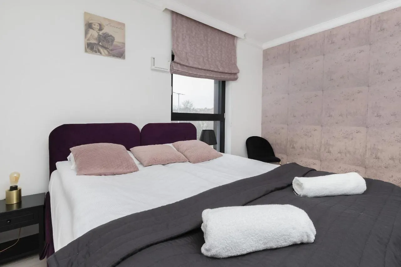 Winter'S Residence Apartment On The Motlawa River Gdansk By Renters